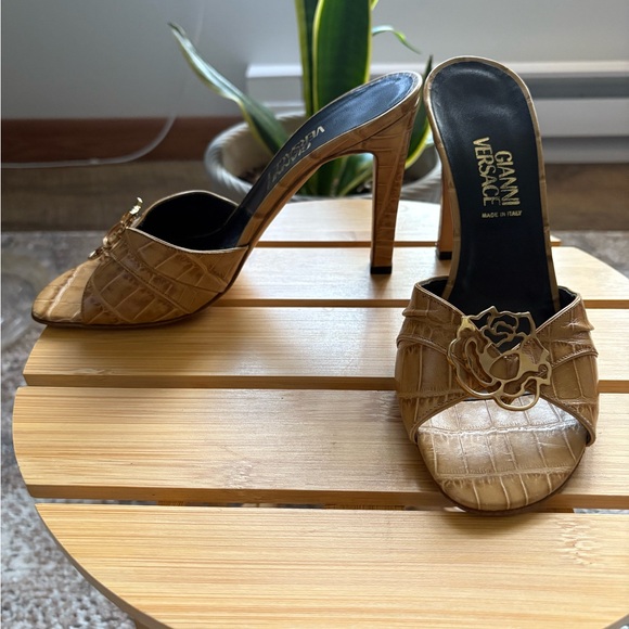 Versace Brown Croc-Embossed Mules with Gold Detail - Picture 4 of 12